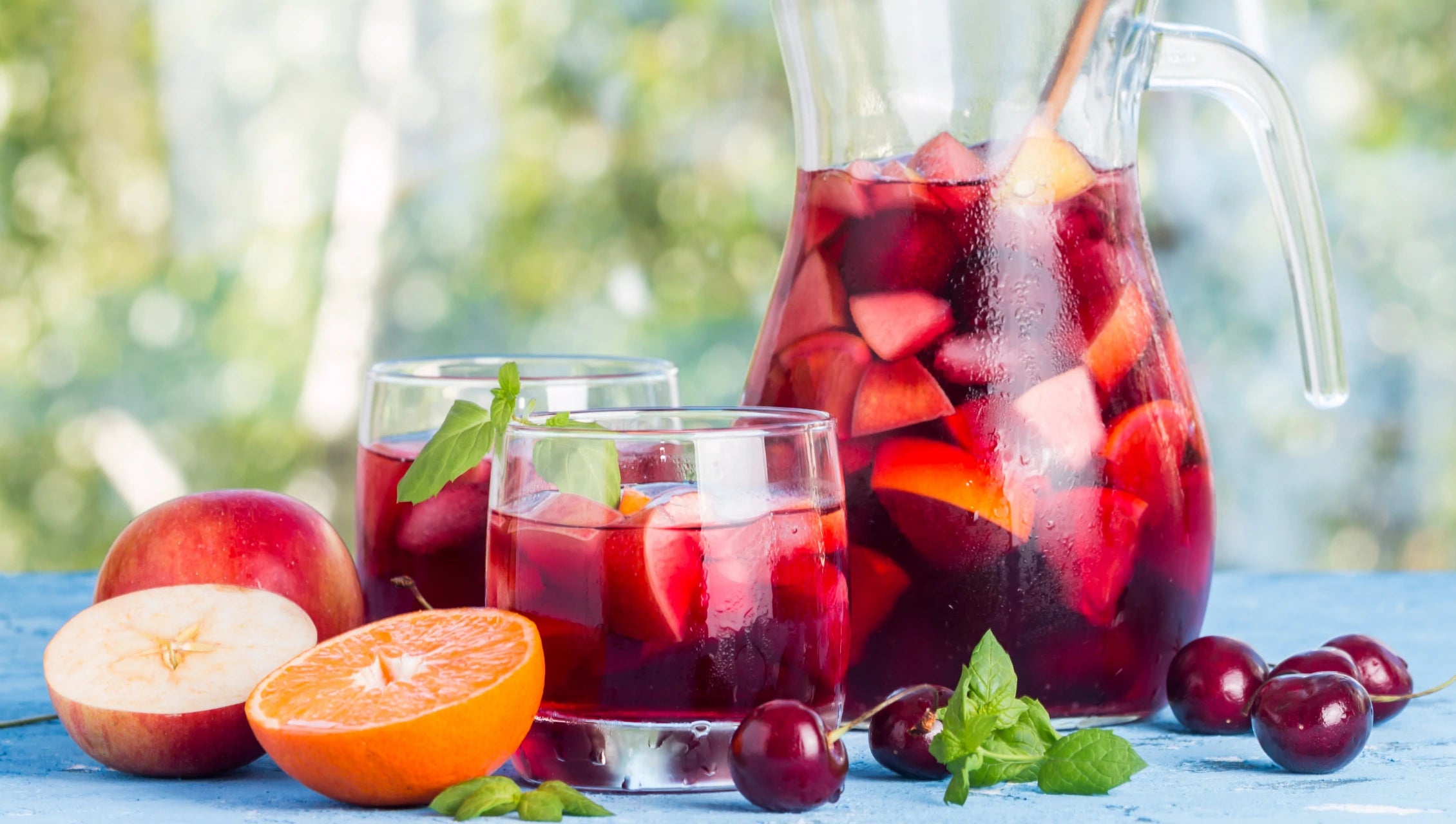 CHERRY SUMMER SANGRIA RECIPE – Alky Club