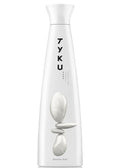TyKu White Junmai Sake 720ML