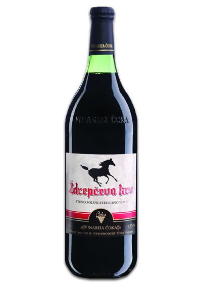 Black Stallion Semi-Sweet Red 1L