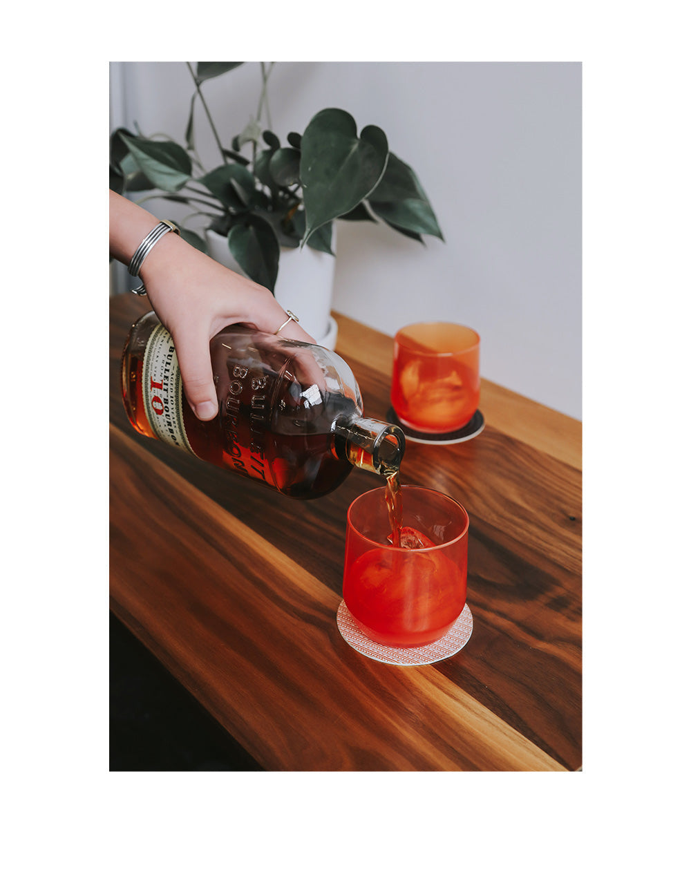 Bulleit 10 Year Old with Mazama Bulleit Bourbon Glasses (Set of 2)