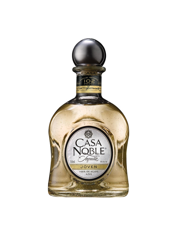 Casa Noble Joven