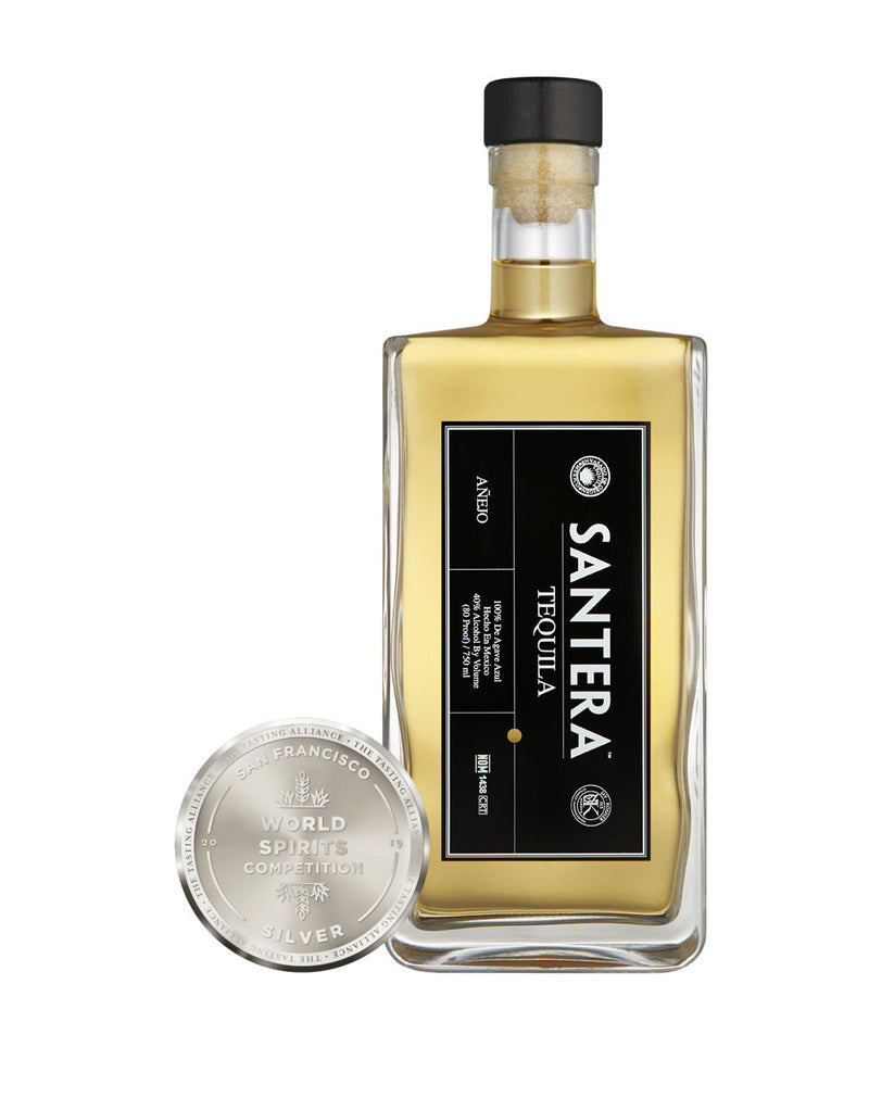 Santera Añejo